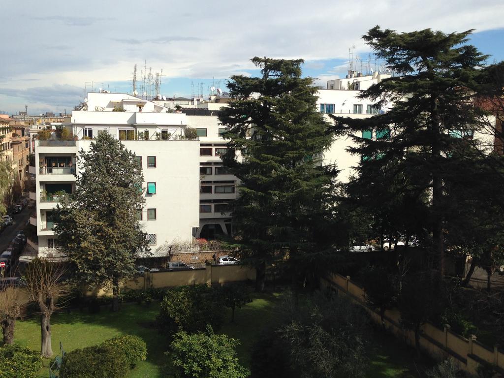 Room In Roma Isole מראה חיצוני תמונה
