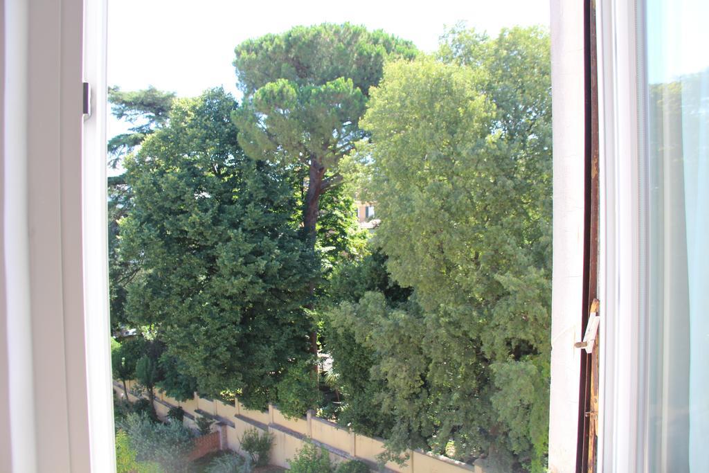 Room In Roma Isole חדר תמונה